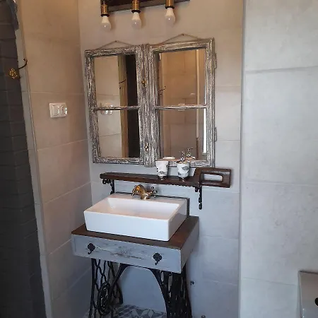 בית הארחה Locomotiv Vendeghaz Hercegszanto